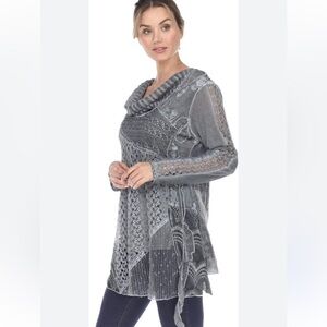 Simply Couture Gray Lace Trim Top